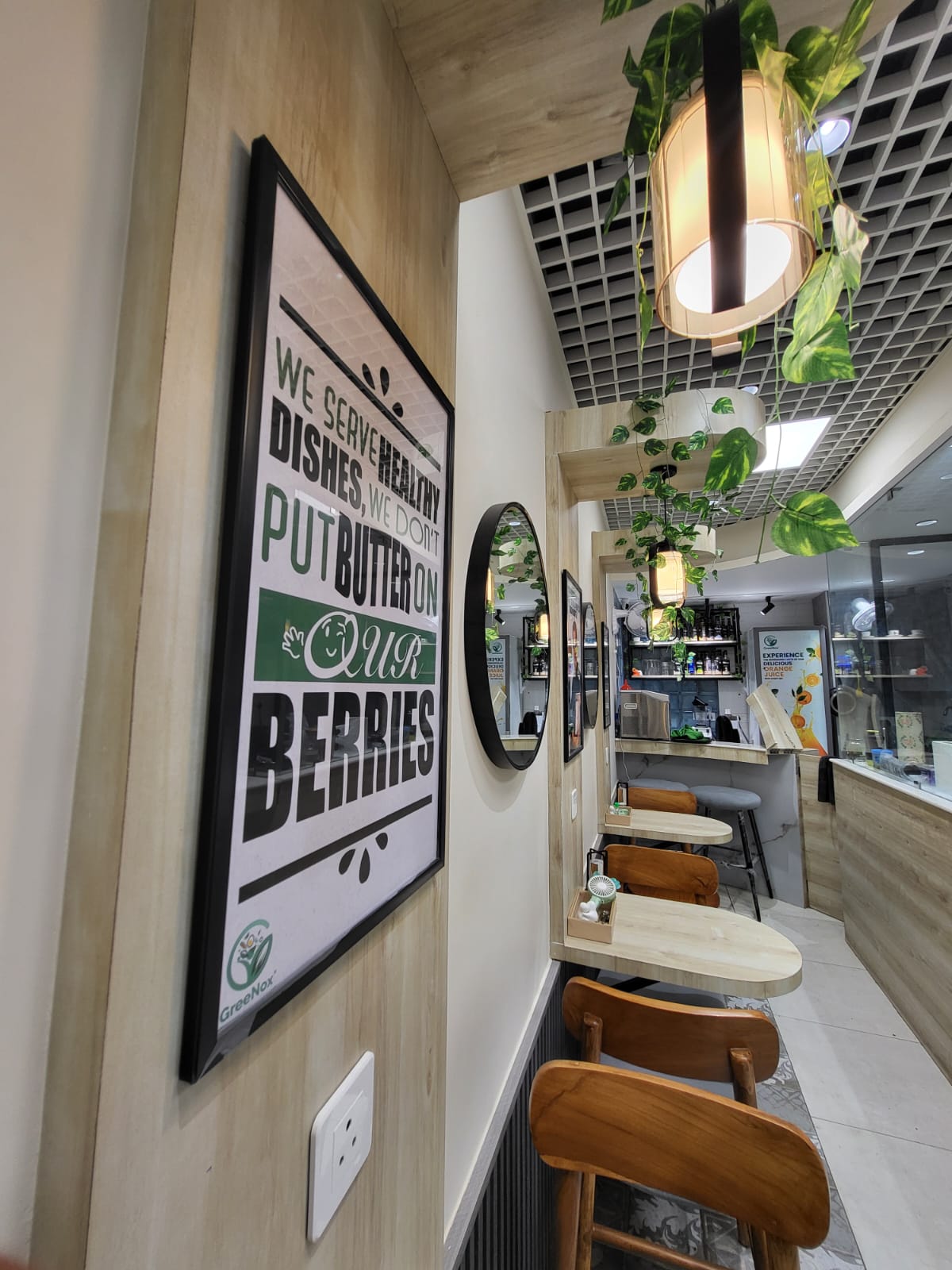 Hanging greenery and pendant detail